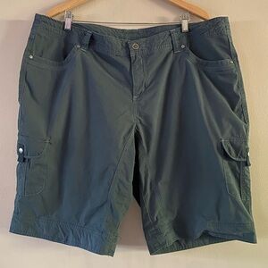 Kuhl Women’s Splash Blue Gray 13” Cargo Shorts Hiking Trails Outdoor Size 20W